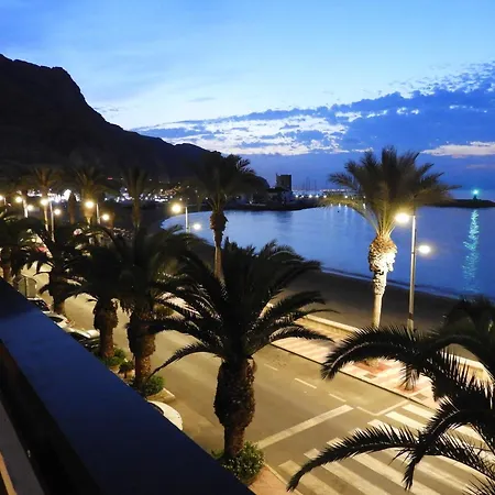 Primera Linea - A/c * Aguadulce (Almeria)
